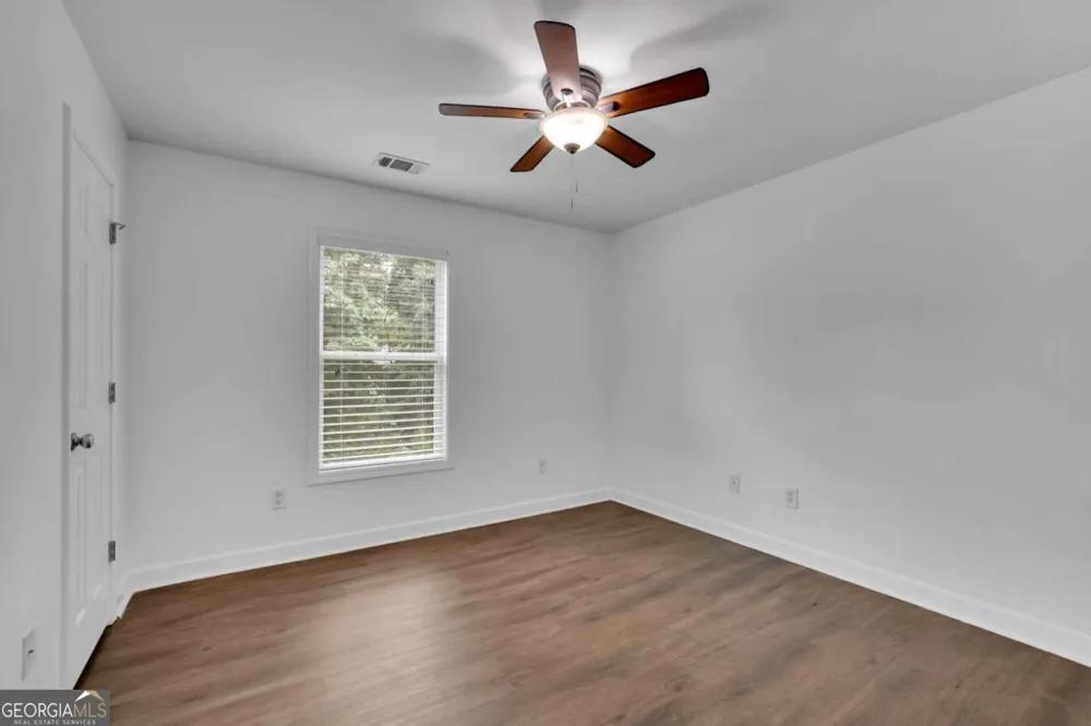 902 Whistler LN Canton, GA 30114