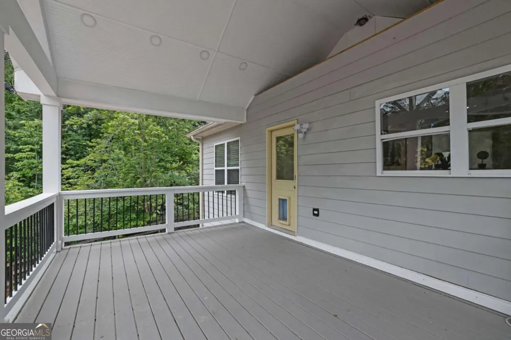 902 Whistler LN Canton, GA 30114