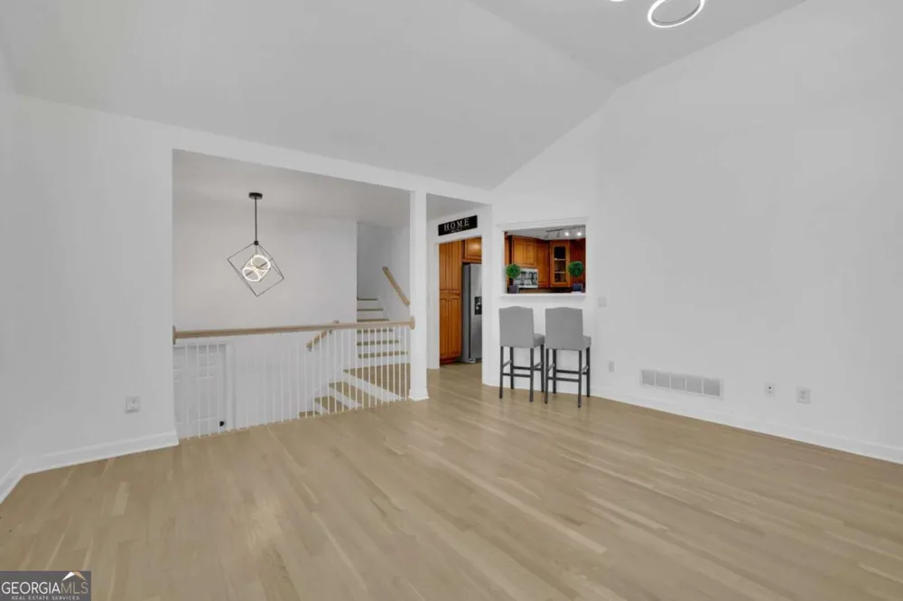 902 Whistler LN Canton, GA 30114