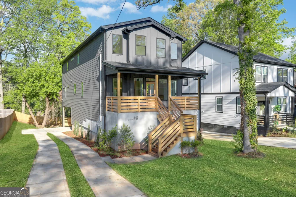 644 Glendale RD Scottdale, GA 30079