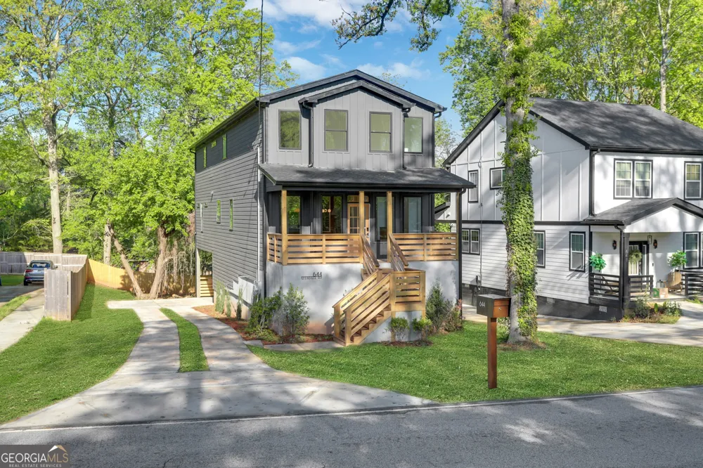 644 Glendale RD Scottdale, GA 30079