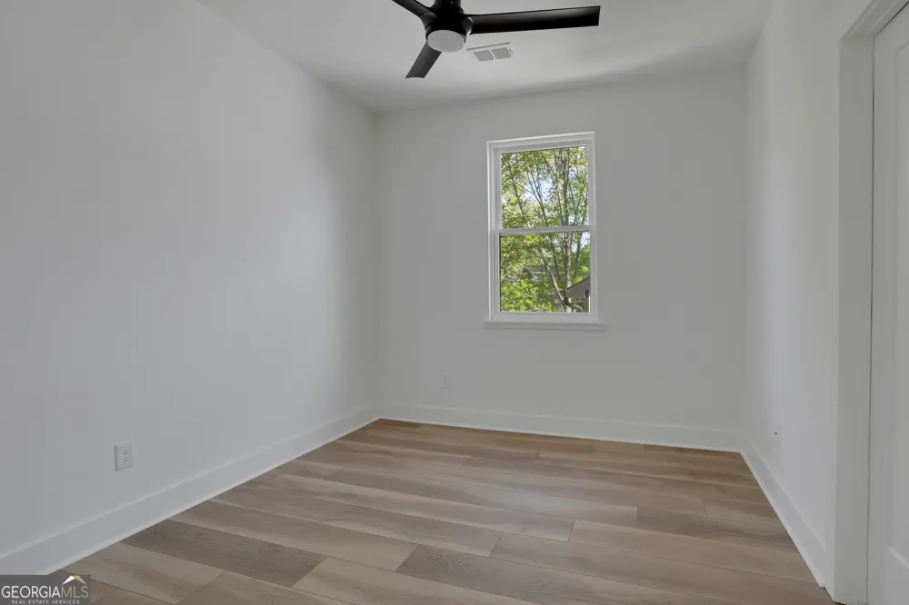 644 Glendale RD Scottdale, GA 30079