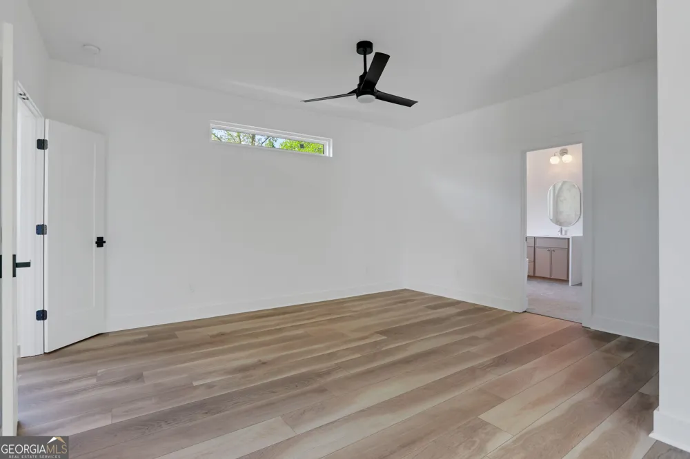 644 Glendale RD Scottdale, GA 30079