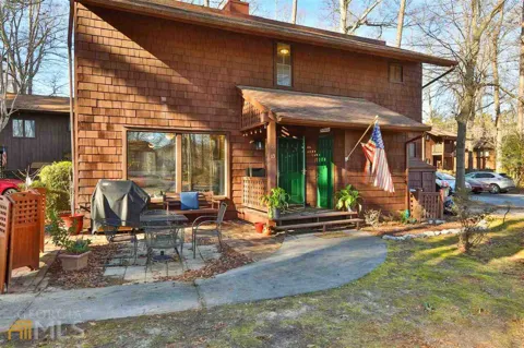 13 Northlake DR