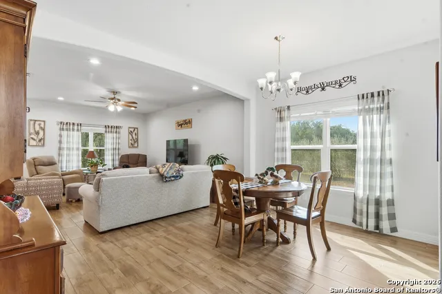 101 Sutton Uvalde, TX 78801