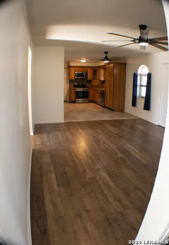 904 W. WEST STREET Stockdale, TX 78160