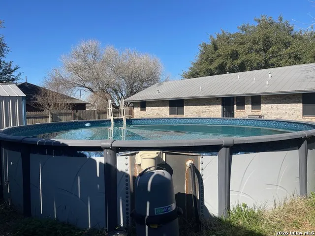 904 W. WEST STREET Stockdale, TX 78160