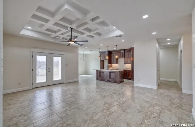 207 Riverside Drive Uvalde, TX 78801