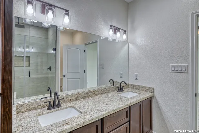 207 Riverside Drive Uvalde, TX 78801