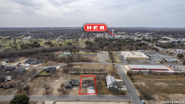 207 Riverside Drive Uvalde, TX 78801