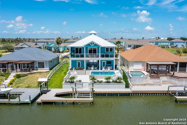 107 Windjammer Rockport, TX 78382