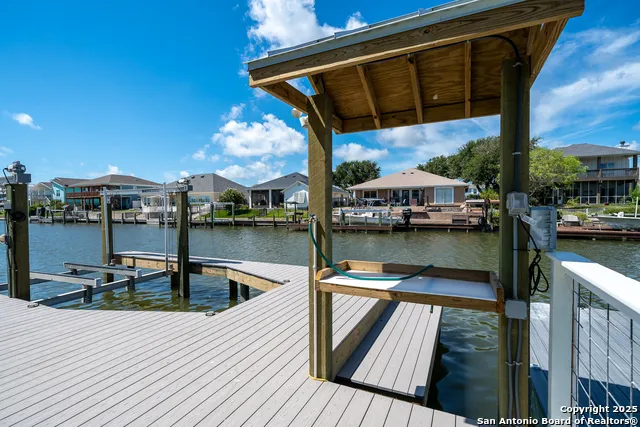 107 Windjammer Rockport, TX 78382