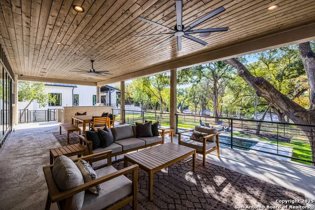 232 Riverfront New Braunfels, TX 78132