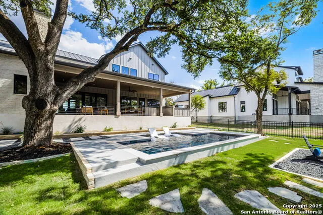 232 Riverfront New Braunfels, TX 78132