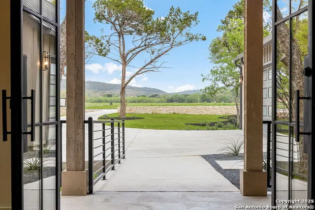 232 Riverfront New Braunfels, TX 78132