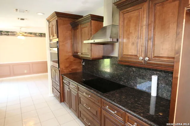 115 Country Lane Castroville, TX 78009