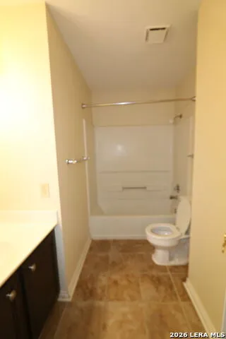 115 Country Lane Castroville, TX 78009