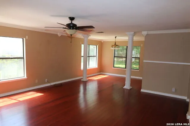 115 Country Lane Castroville, TX 78009