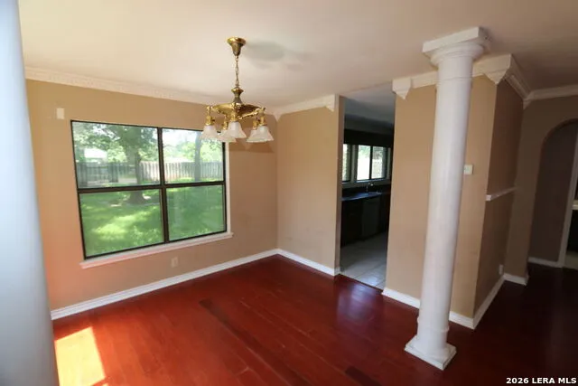 115 Country Lane Castroville, TX 78009