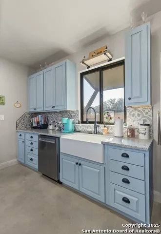 345 PR Two A Ln Poteet, TX 78065