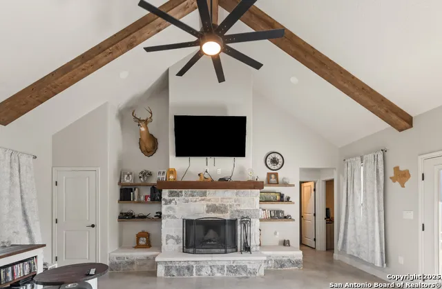 345 PR Two A Ln Poteet, TX 78065