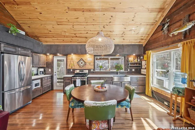 117 Roundup Drive Wimberley, TX 78676
