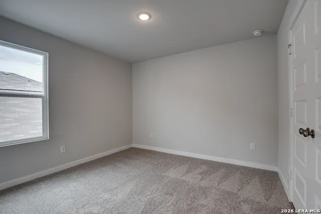 2335 Crisp Gln San Antonio, TX 78224