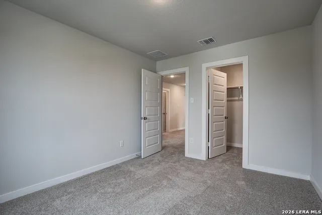 2335 Crisp Gln San Antonio, TX 78224