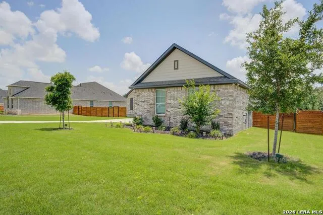 237 Bryant Park Castroville, TX 78009