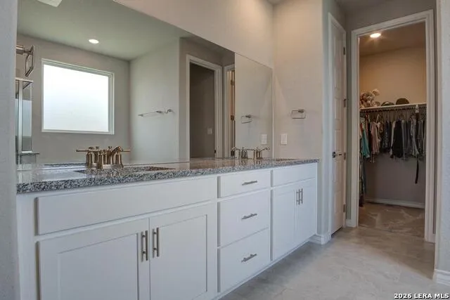 237 Bryant Park Castroville, TX 78009
