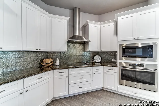 356 Warbler Spring Branch, TX 78070