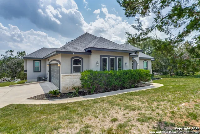 356 Warbler Spring Branch, TX 78070