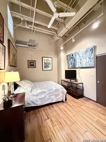1339 S Flores #103 San Antonio, TX 78204