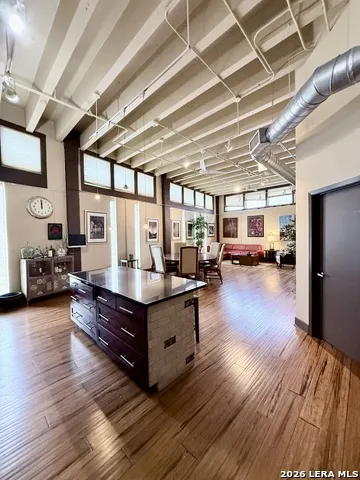 1339 S Flores #103 San Antonio, TX 78204