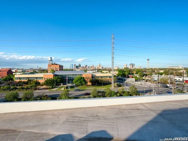 1339 S Flores #103 San Antonio, TX 78204