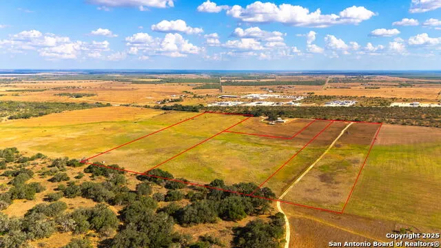 TRACT 2 Bynum Road Floresville, TX 78114
