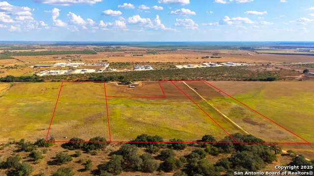 TRACT 2 Bynum Road Floresville, TX 78114