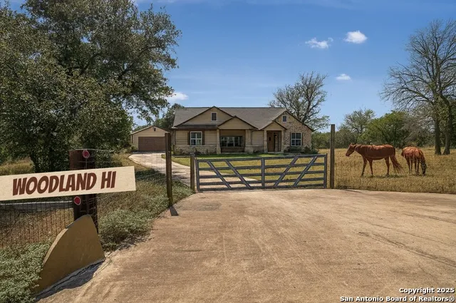 TBD, LOT 17 Woodland Hills Poteet, TX 78065