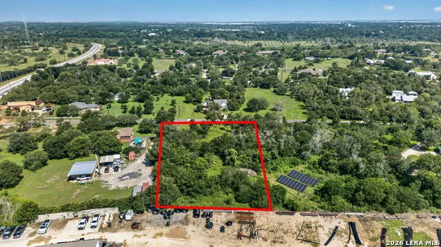 113 Buffalo Gap Seguin, TX 78155