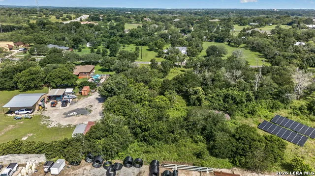 113 Buffalo Gap Seguin, TX 78155