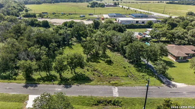113 Buffalo Gap Seguin, TX 78155