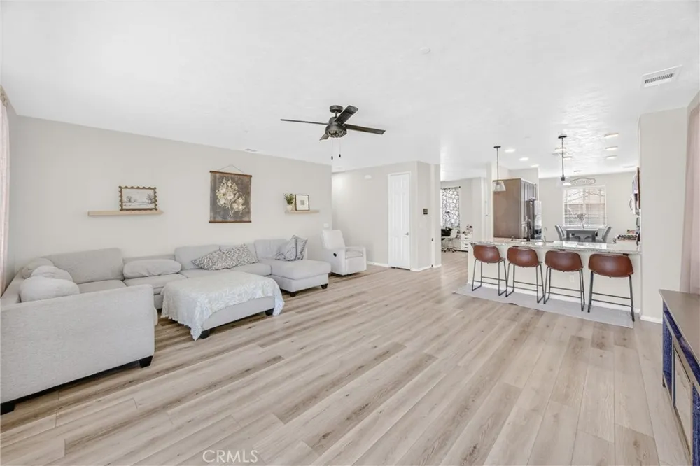 13256 Trail Ridge Victorville, CA 92395
