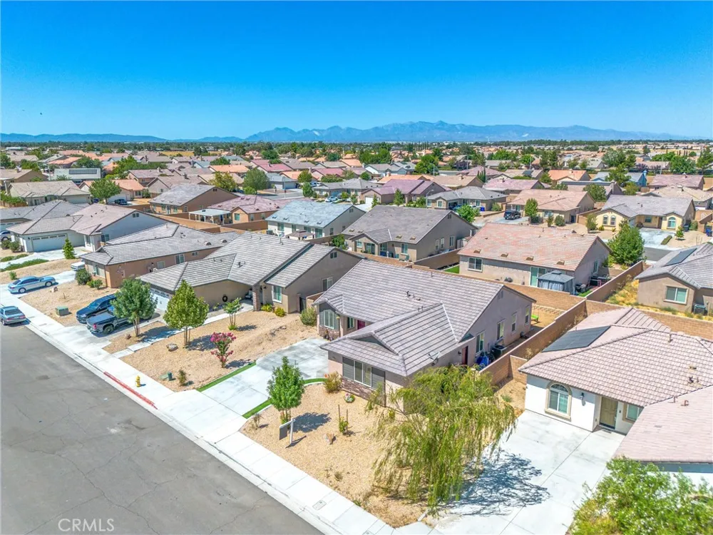 13256 Trail Ridge Victorville, CA 92395