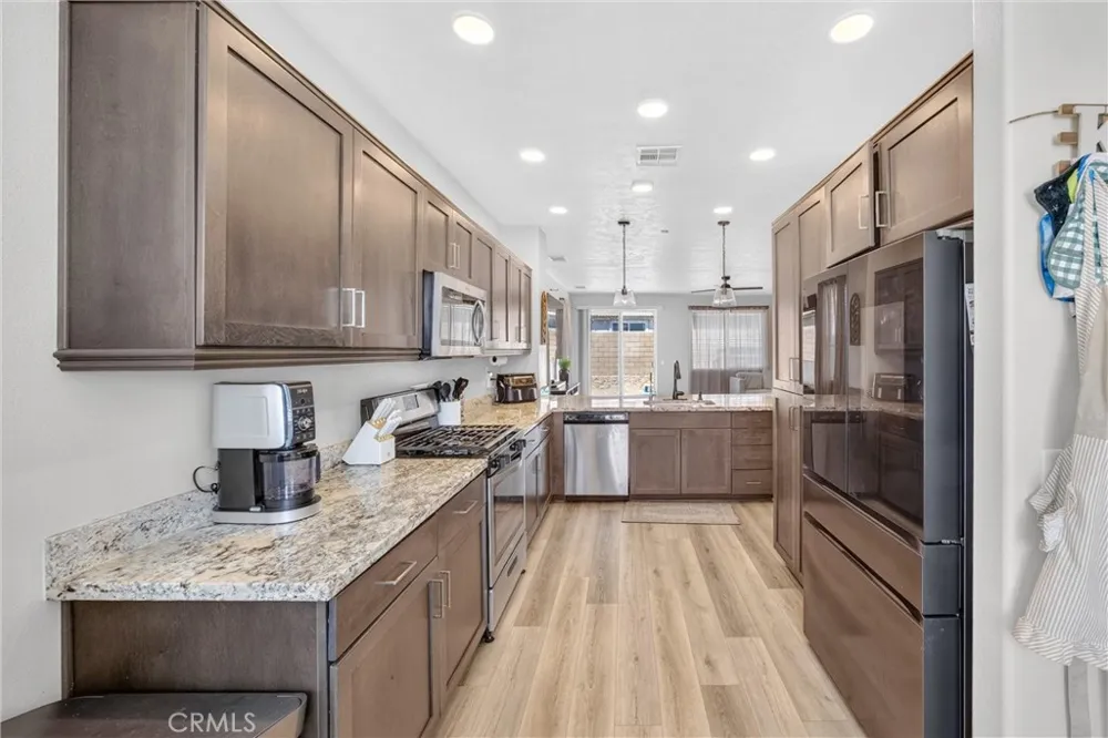 13256 Trail Ridge Victorville, CA 92395