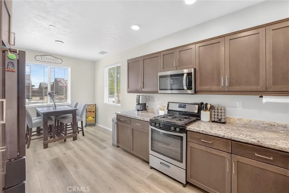 13256 Trail Ridge Victorville, CA 92395