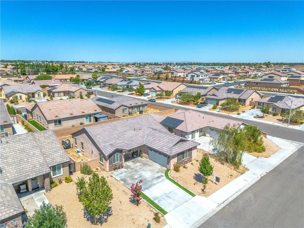 13256 Trail Ridge Victorville, CA 92395