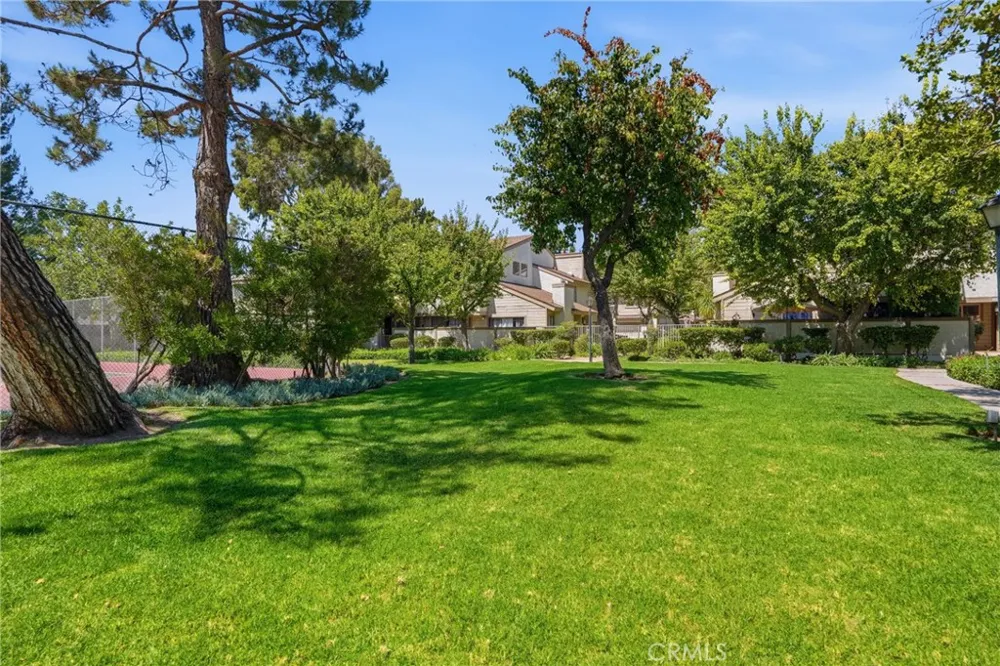 8340 Penfield Ave #35 Winnetka, CA 91306