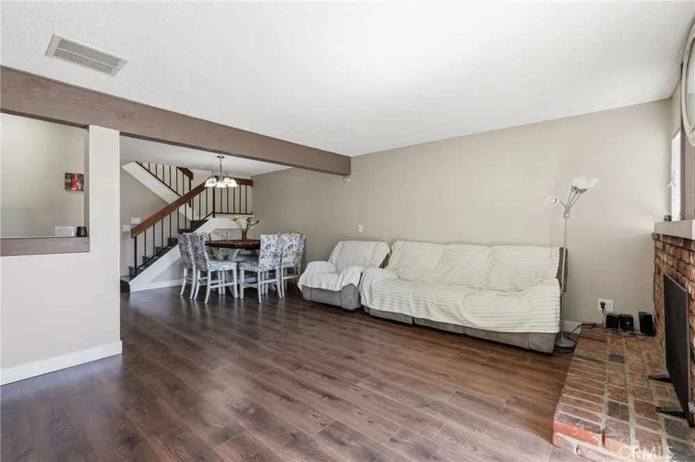 8340 Penfield Ave #35 Winnetka, CA 91306