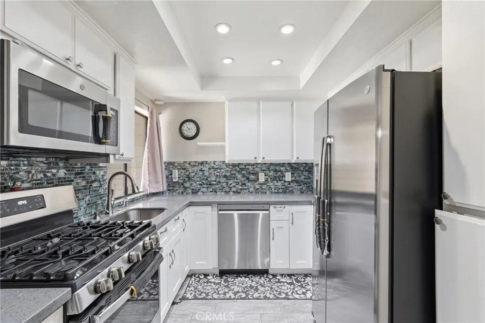8340 Penfield Ave #35 Winnetka, CA 91306