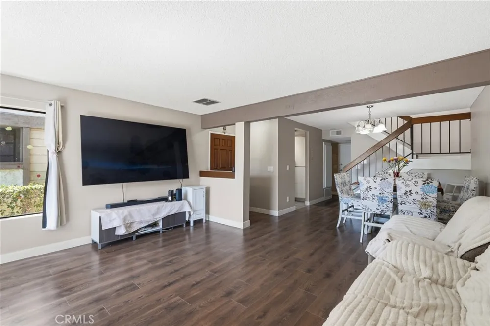 8340 Penfield Ave #35 Winnetka, CA 91306